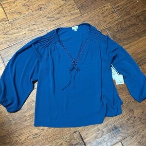 CeCe Lace-Up Detail blouse‎